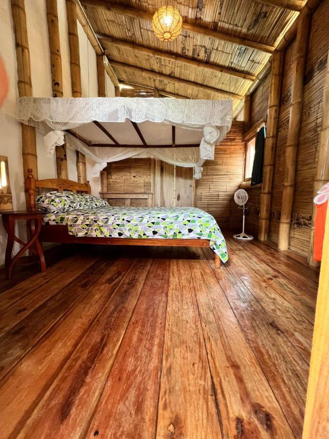 Hostal Monte Libano Puerto López Chambre photo