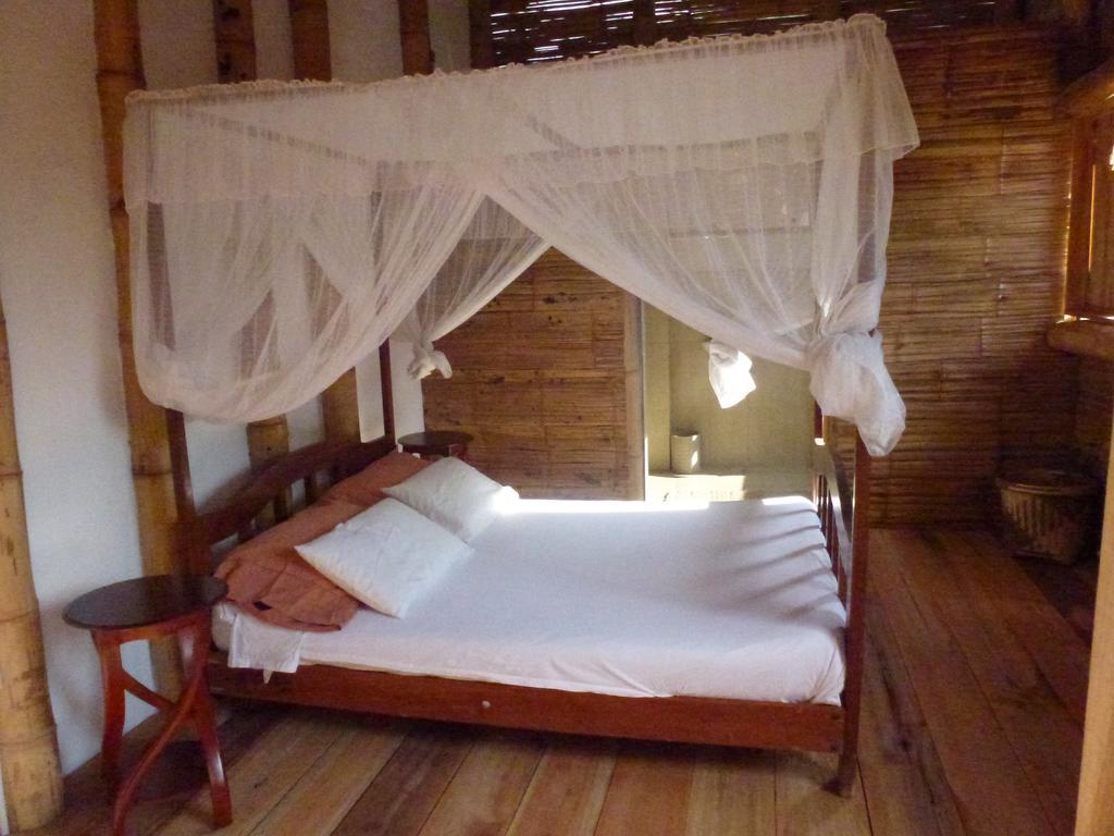 Hostal Monte Libano Puerto López Chambre photo