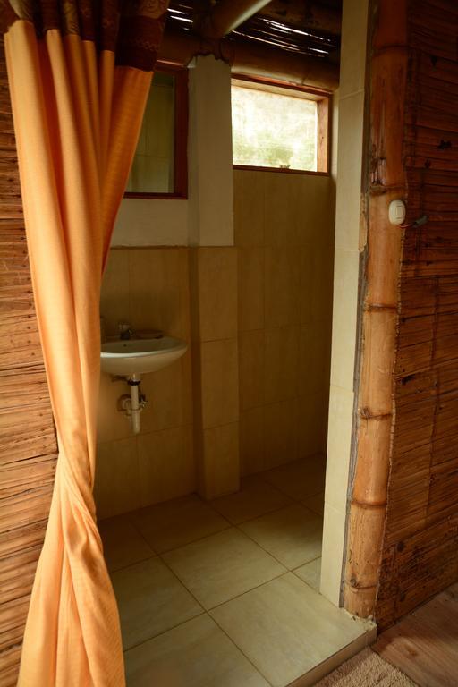 Hostal Monte Libano Puerto López Extérieur photo